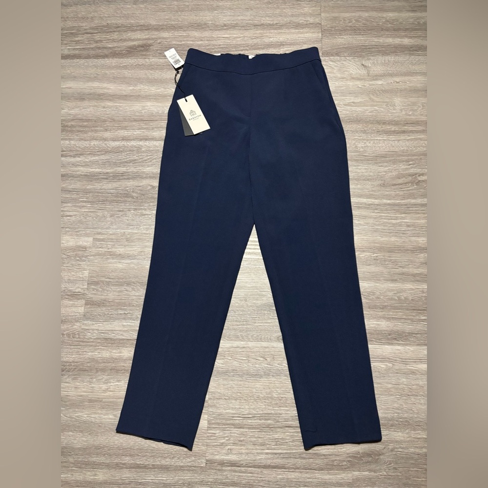 NWT - Aritzia Babaton Canon Cropped Pants - Size 2